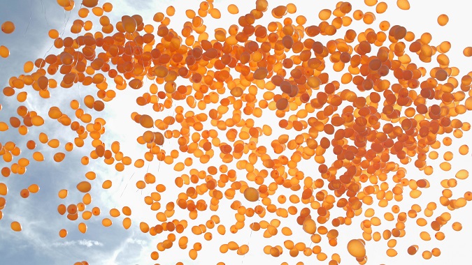 Lâcher de 1400 ballons biodégradables pour marquer le lancement de la campagne 